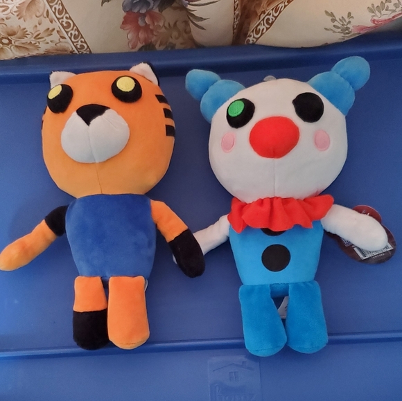 Roblox Piggy Plushes Collectible Plush Series 1 - Picture 3 of 5